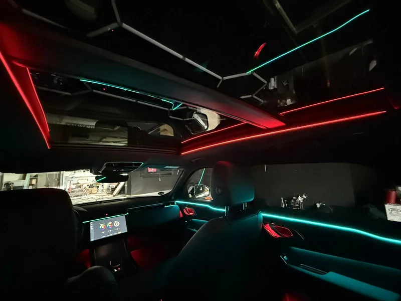 Ambientebeleuchtung für Range Rover Velar inkl. Einbau (Nachrüstung)