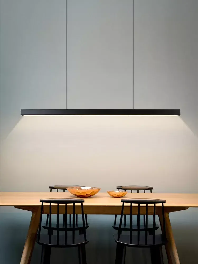 Pendelleuchte Minimalistischer Esstisch | Glød
