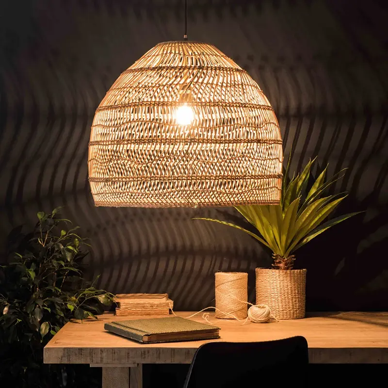 Rattan Pendelleuchte, beige und schwarz | Rattan