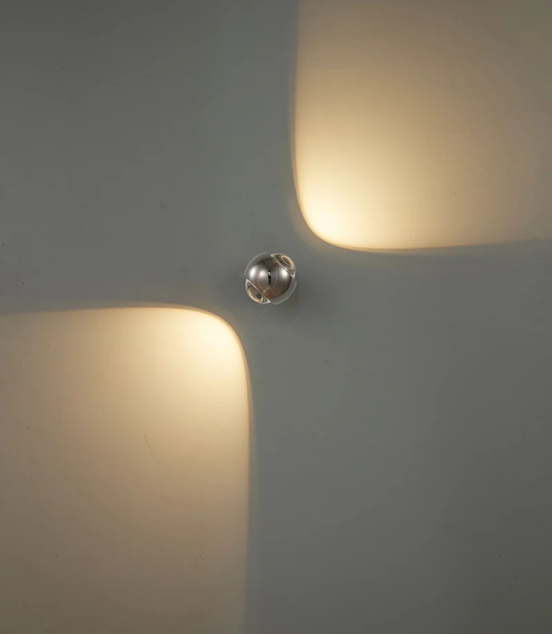 Schwenkbare Wandleuchte Up & Down | Convexum