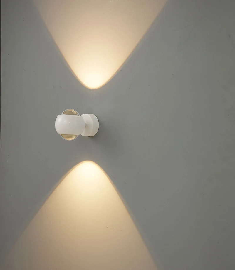 Schwenkbare Wandleuchte Up & Down | Convexum