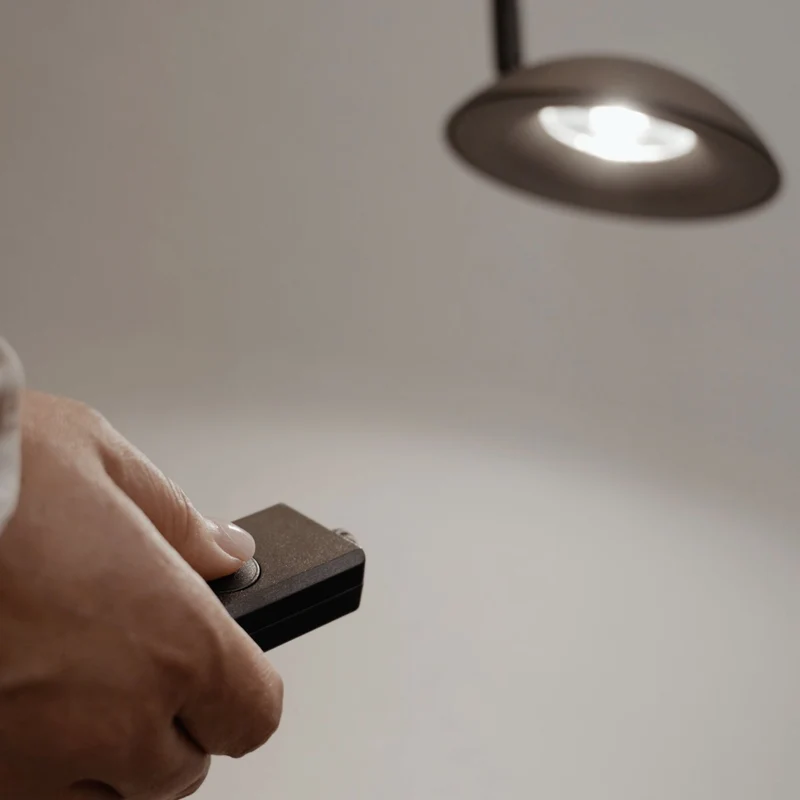 s.luce Santa Neo Tischlampe