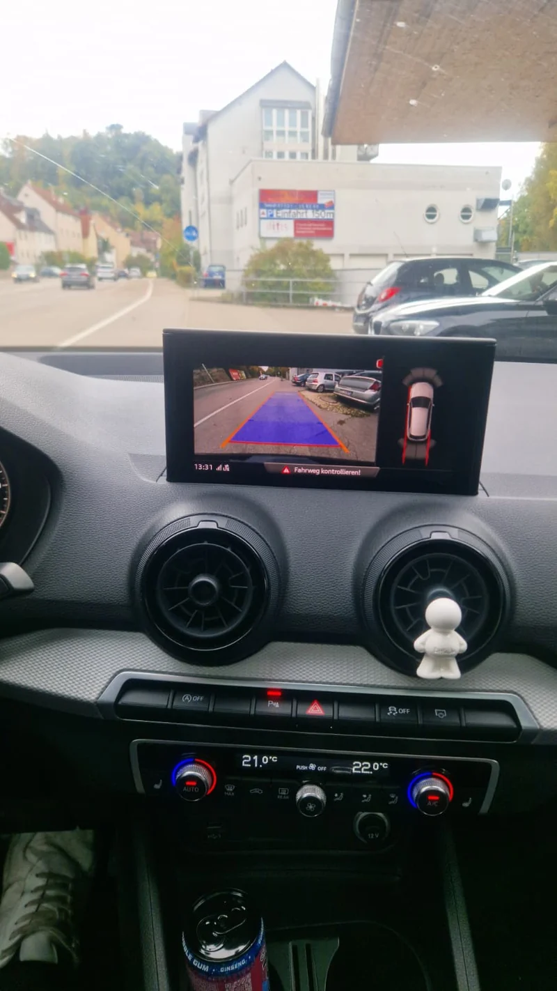 Originale Rückfahrkamera für Audi Q2 GA inkl. Einbau (Nachrüstung)