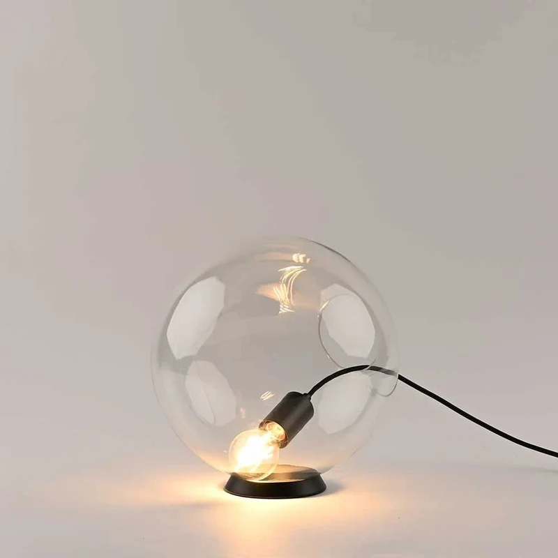 s.luce Orb Glaskugel Tischlampe