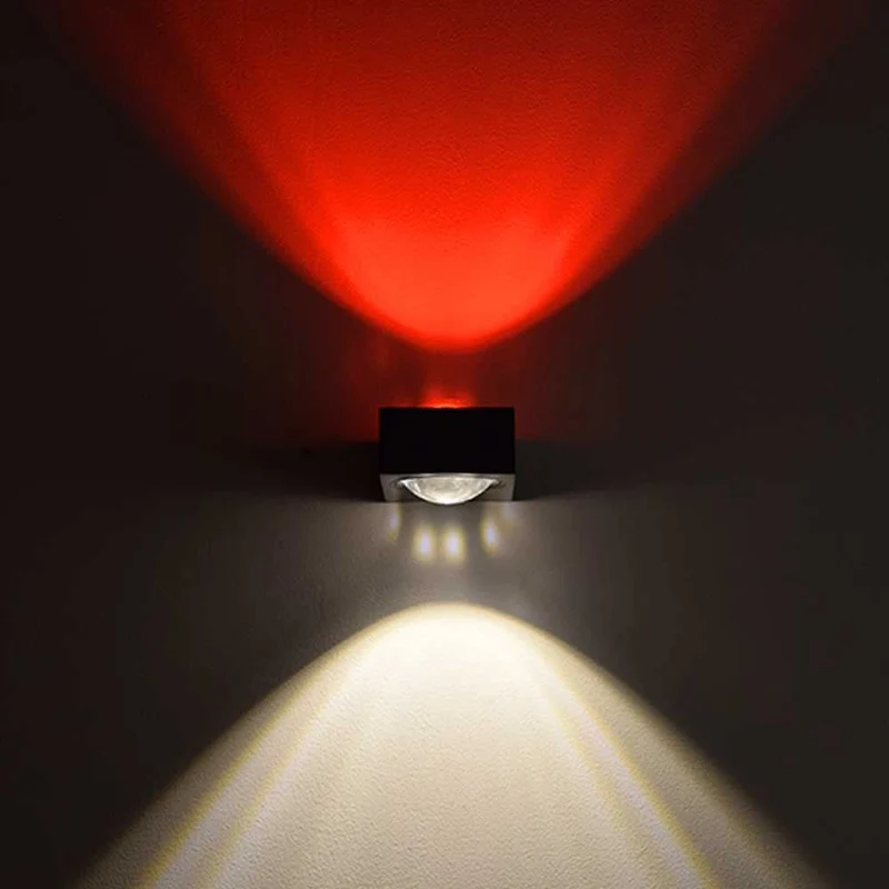 s.luce Beam X moderne Wandleuchte Up & Down eckig