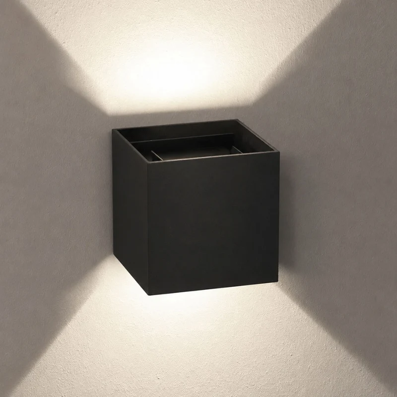 s.luce Ixa LED Wandlampe verstellbare Winkel Innen & Außen IP44
