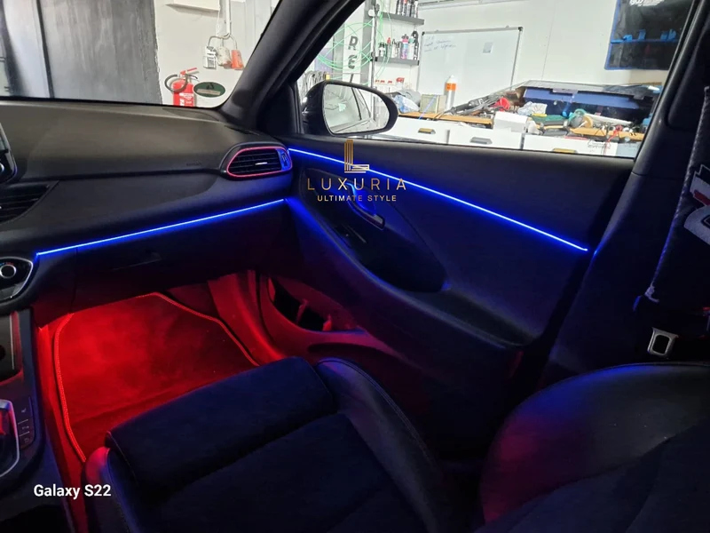 Ambientebeleuchtung für Hyundai i30 & i30N inkl. Einbau (Nachrüstung)