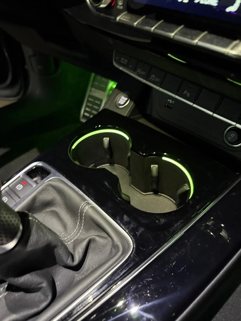 Ambientebeleuchtung für Audi A5 S5 RS5 (B9/F5) inkl. Einbau (Nachrüstung)