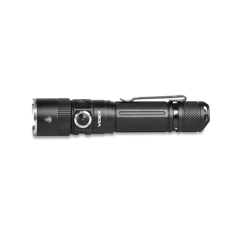 LED-Taschenlampe | Wiederaufladbar | 20W | 1500 Lumen | 5000kHz | IP67 | mit Zoomfunktion