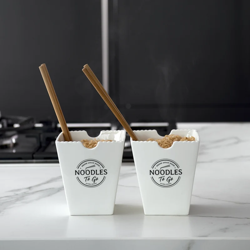 Bowl - Frische asiatische Nudeln zum Mitnehmen
