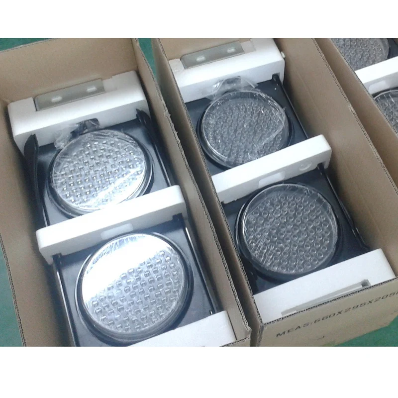 2 stycken LED Trafiksignal 200 Dubbel Standard