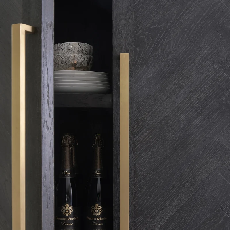 5th Avenue Cabinet