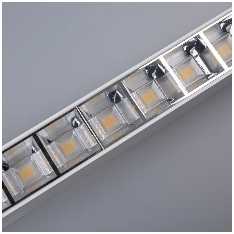 LED Linear Pendelleuchte | Bürolampe | Weiß | 120cm | 30W | UGR <19 | Einstellbare CCT-Lichtfarbe