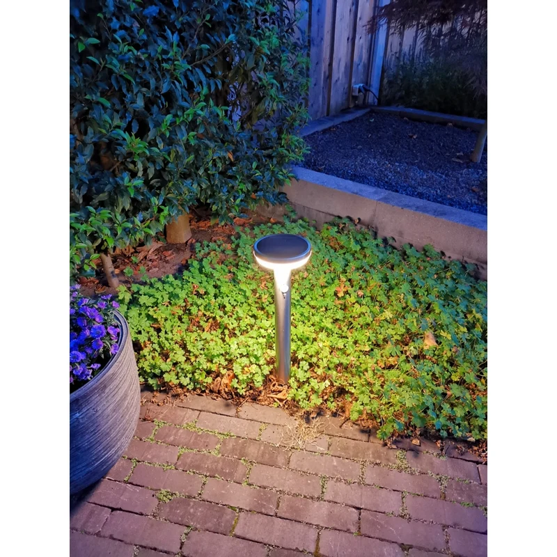 Solar-LED-Standleuchte für den Außenbereich mit Sensor | Spieß | rund | 4,4W | 3000K – Warmweiß