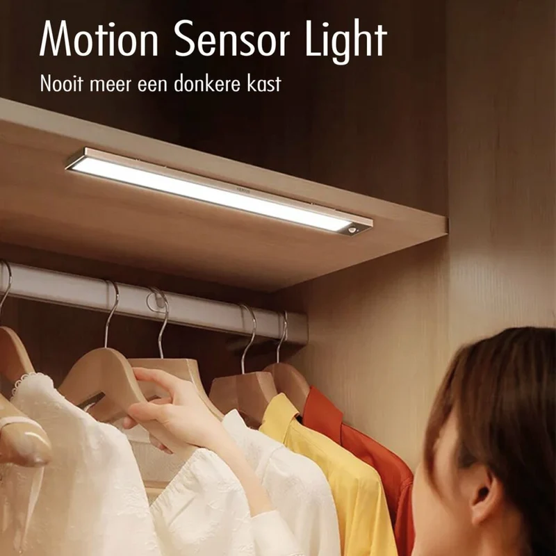 LED-Schrankbeleuchtung mit Sensor | 1,5W | Schwarz | 24cm | 3000K
