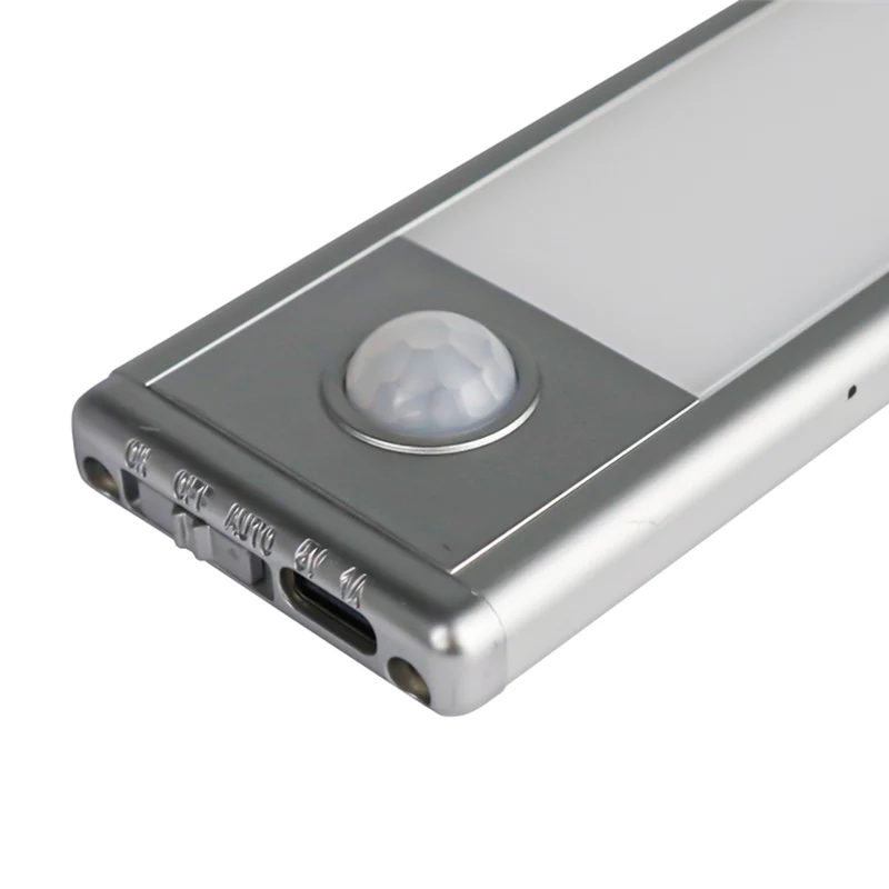 LED-Schrankbeleuchtung mit Sensor | 1,5W | Silber | 24cm | 3000K