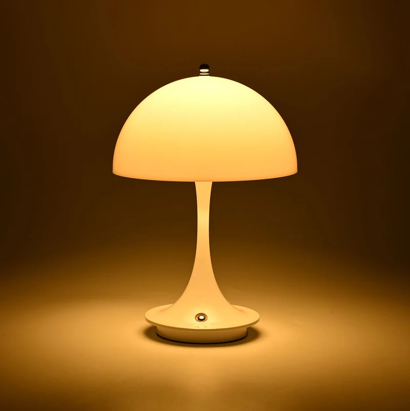 Designerlampe: Kabellos dimmbare Pilz-Tischlampe mit 3 Lichteinstellungen, weiß