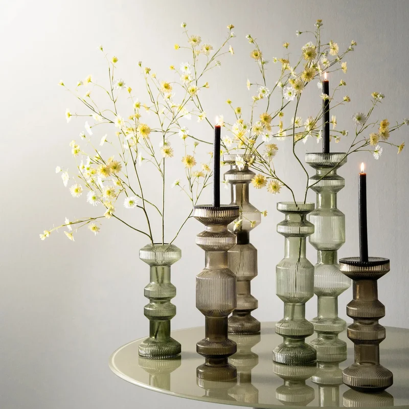 ISAA Vase-Kerzenständer Ara – Geripptes Glas, hohe Vase & Kerzenständer