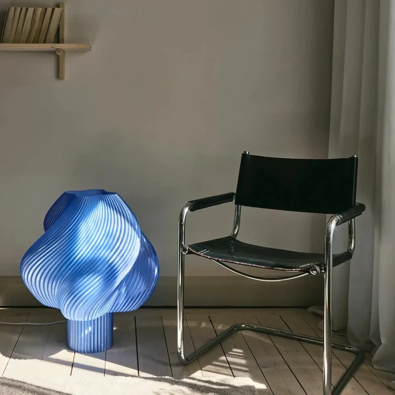 Soft Serve Lamp Mega – Crème Atelier Stehleuchte
