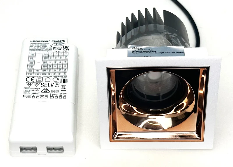 LED Einbaustrahler "Core", 15W, 2700K, CRI>90, IP20