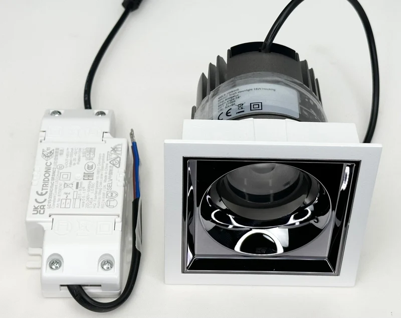 LED Einbaustrahler "Core", 15W, 2700K, CRI>90, IP20