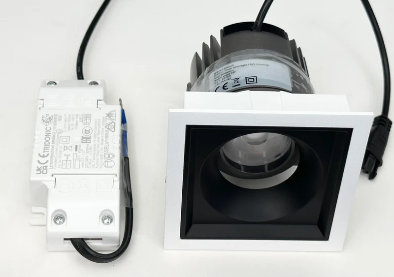 LED Einbaustrahler "Core", 15W, 2700K, CRI>90, IP20