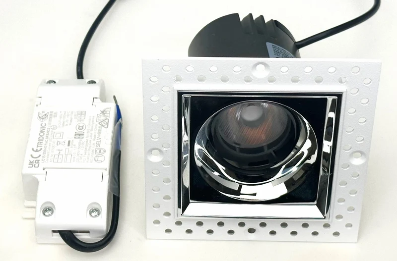 LED Einbaustrahler "Core", 15W, 2700K, CRI>90, IP20
