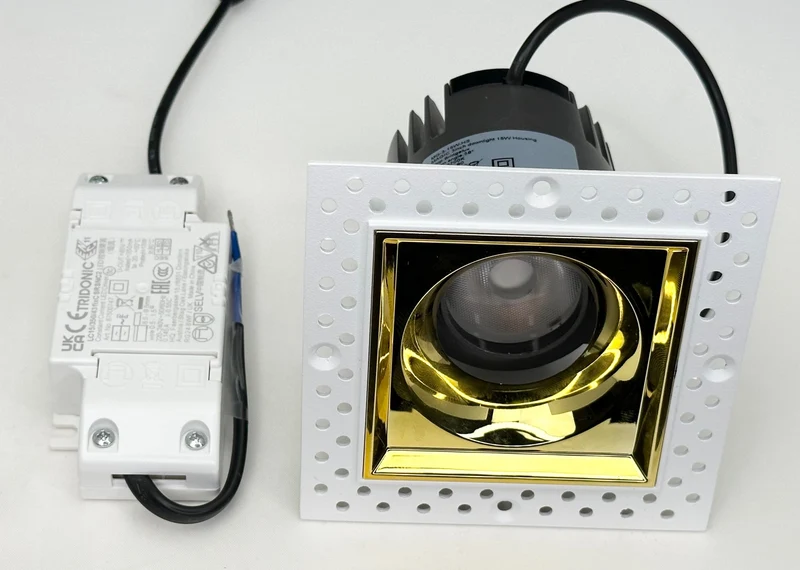 LED Einbaustrahler "Core", 15W, 2700K, CRI>90, IP20