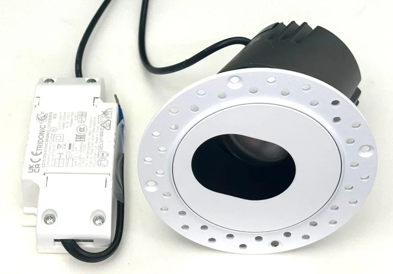 LED Einbaustrahler "Cora", 15W, 2700K, CRI>90, IP20