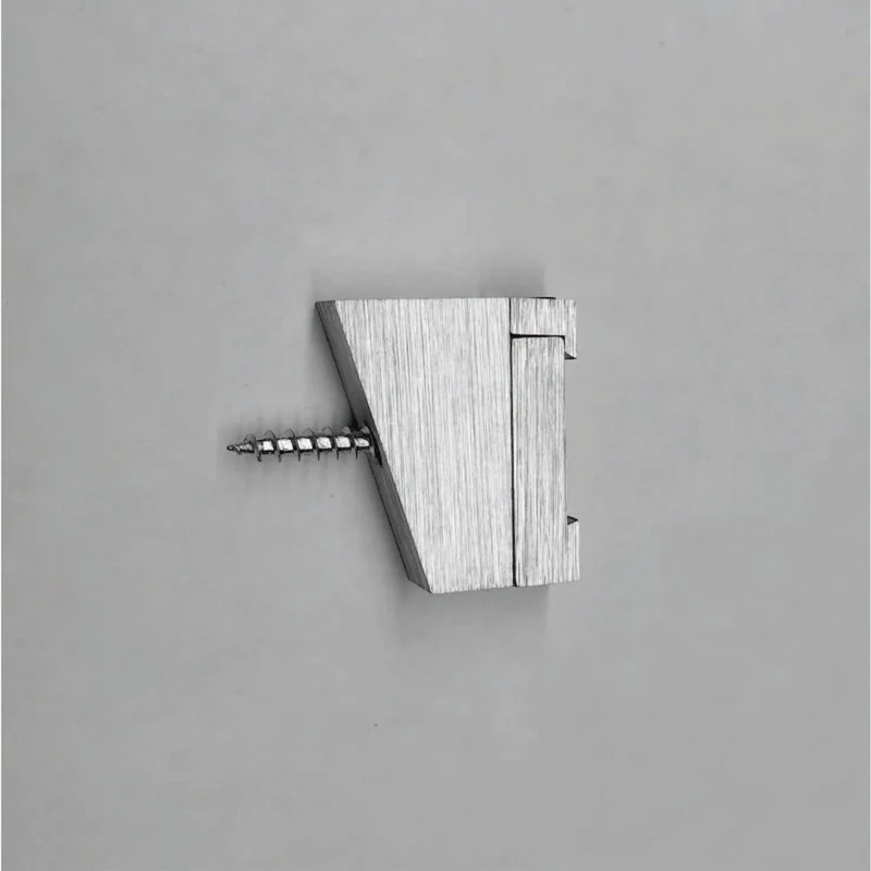Axana Line Halter flach (schräg)