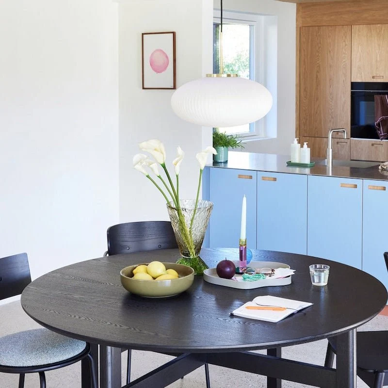 Serene Pendelleuchte Ellipse Weiß - Hübsch Interior