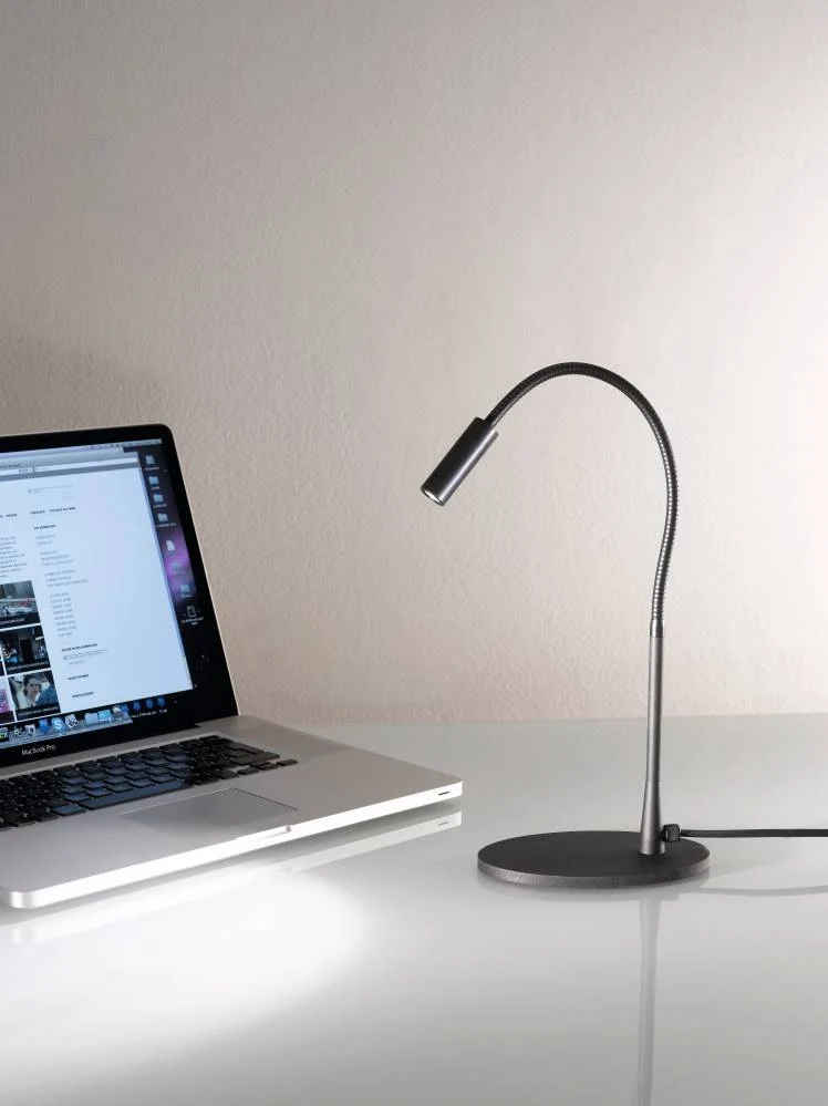 ZOOOM TABLE LED Tischleuchte