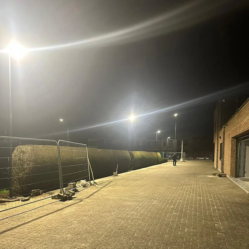 LED Gatuarmatur Solceller