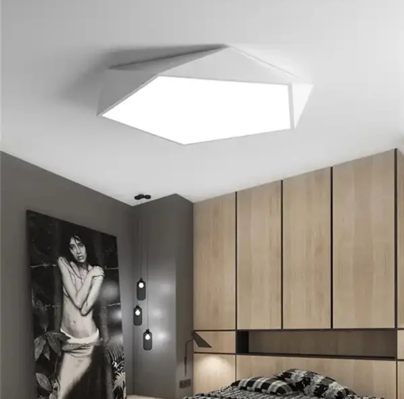 Moderne Deckenlampe Spigolosa