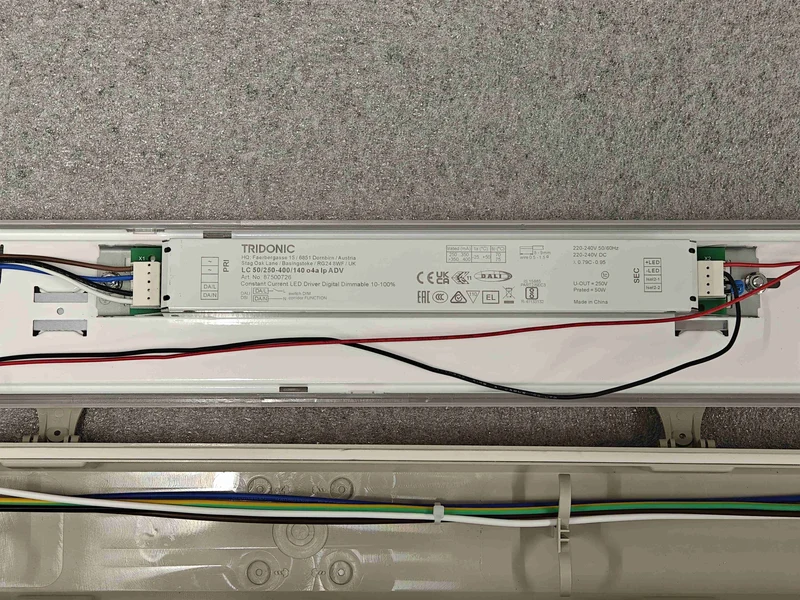 LED Wannenleuchte 50W, IP65, 1500mm, CCT 3000-6500K, DALI