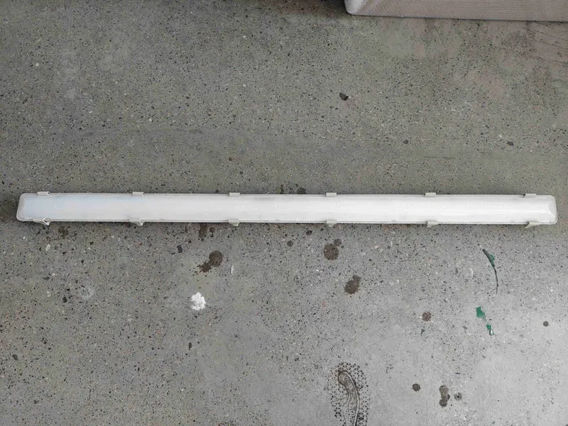 LED Wannenleuchte 35-60W, IP66, 1500mm, CCT 3000-6500K