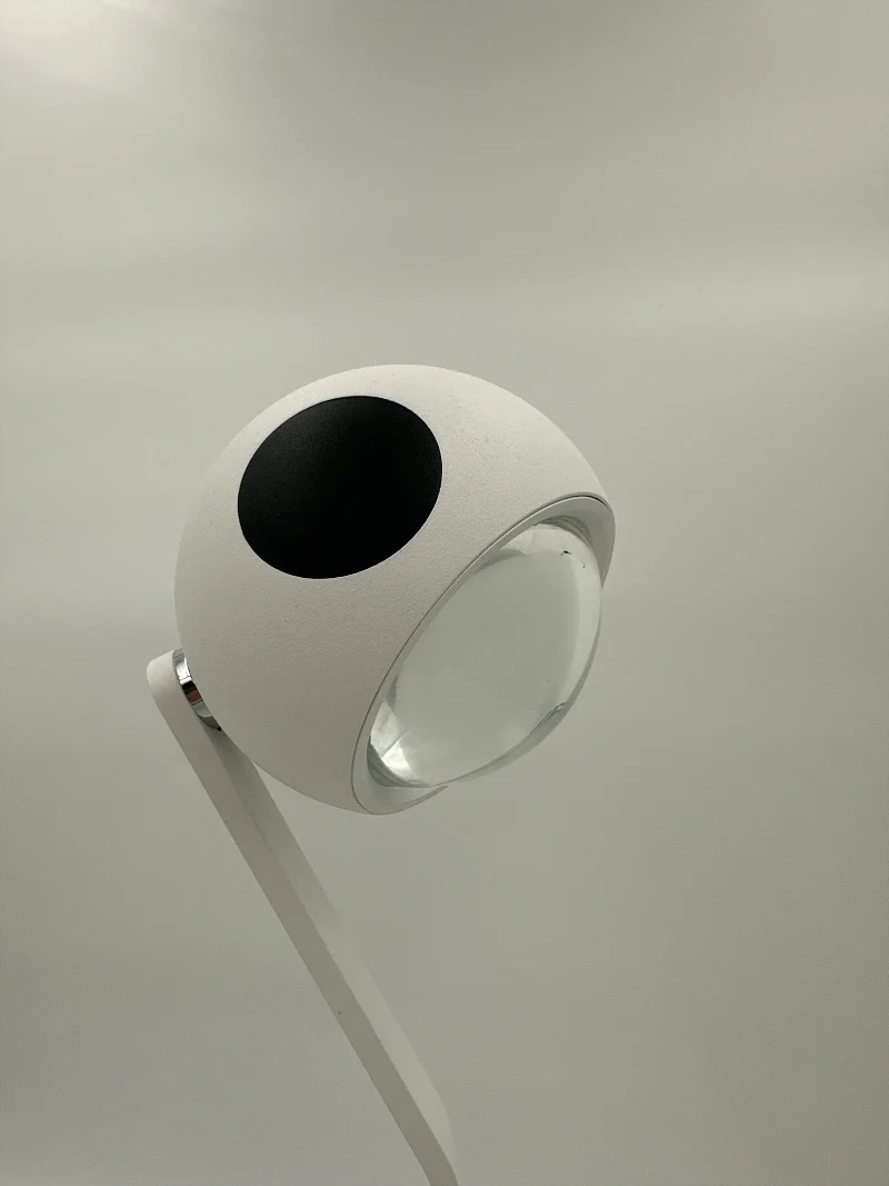 LED Tischleuchte Lens mit schwarzem Punkt, 7W, weiß, 2700K, IP20