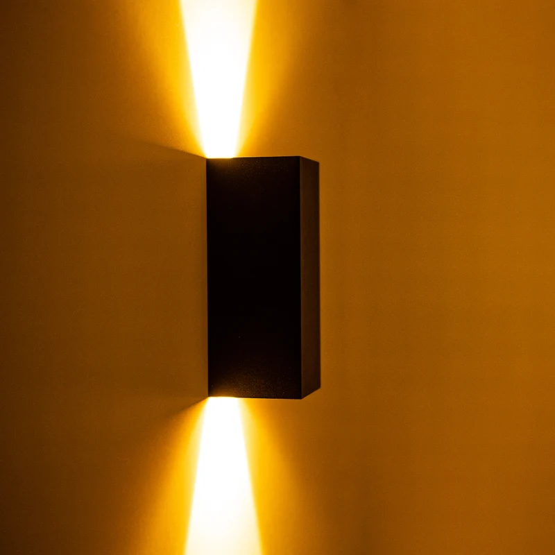 LED Wandleuchte "Cube", 8W, Schwarz/Gold