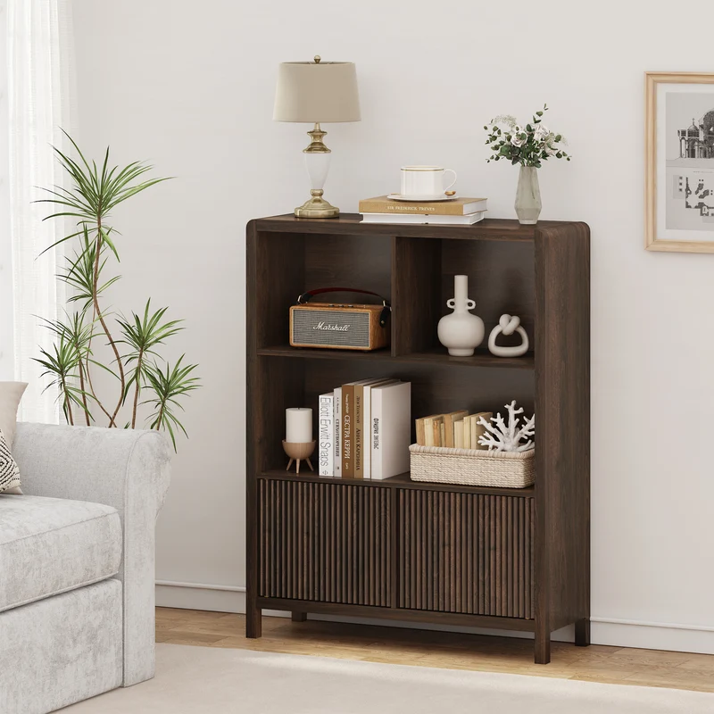 Kommode Lukkodso mit Türen [en.casa]