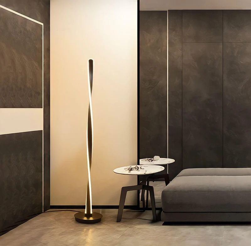 Stehlampe Nordic Sia