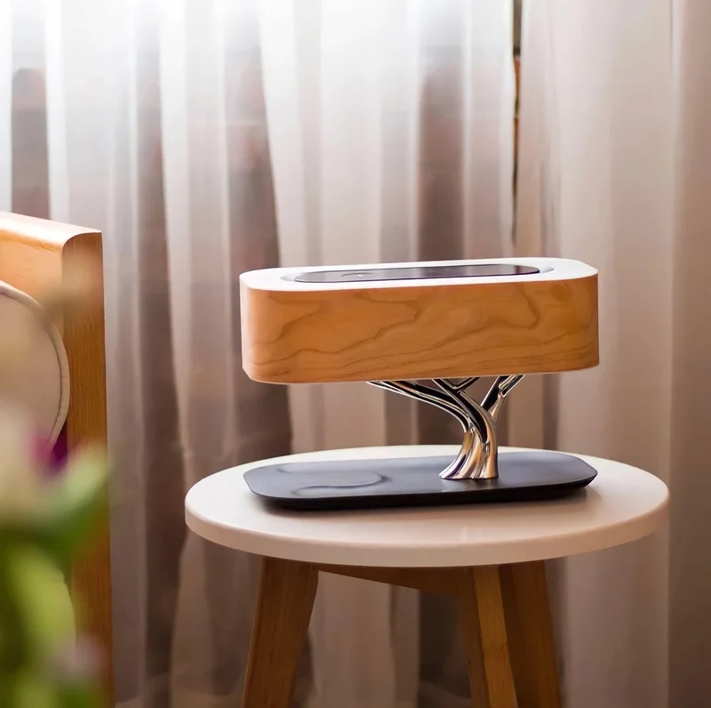 Designer Tischlampe Lautsprecher Kombi Baum-Optik