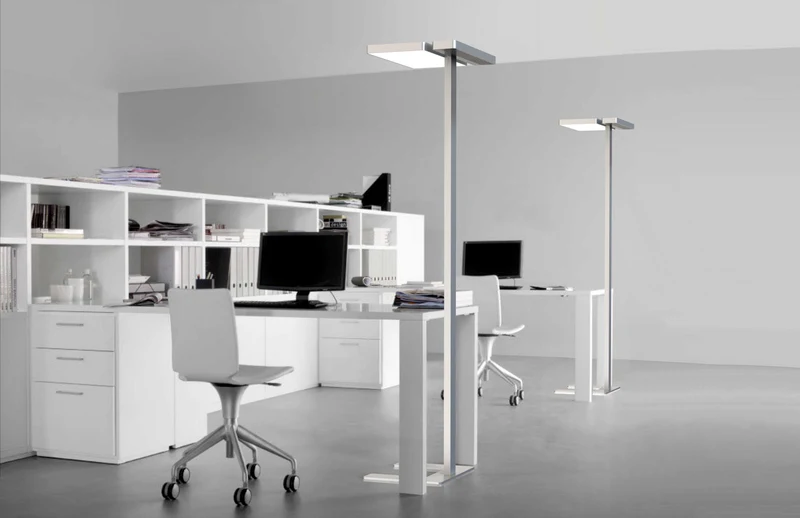 Arbeitsplatz Beistelleuchte 65W + 35W Sensor, dimmbar