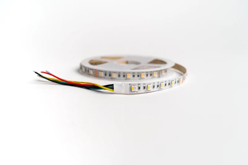 LED Flex Stripe "Rainbow", 19,2 W, RGB + 2700K