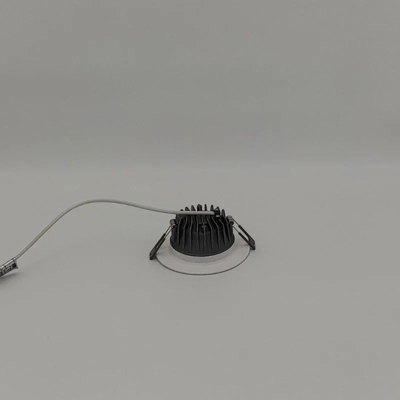 LED Einbaudownlight "Soi XS", 8W, 3000K, Weiß inkl. Trafo