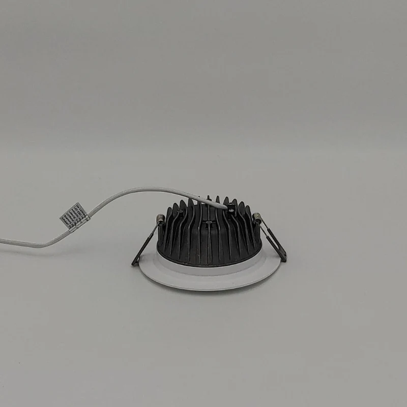 LED Einbaudownlight "Soi S", 12W, 3000K, Weiß inkl. Trafo