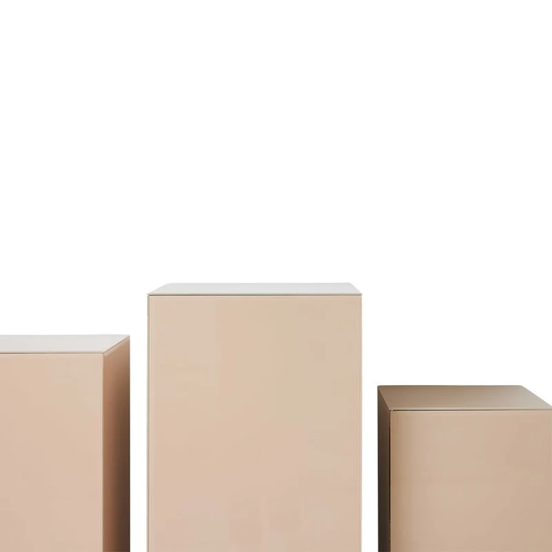 Mirror Pillar M Nude