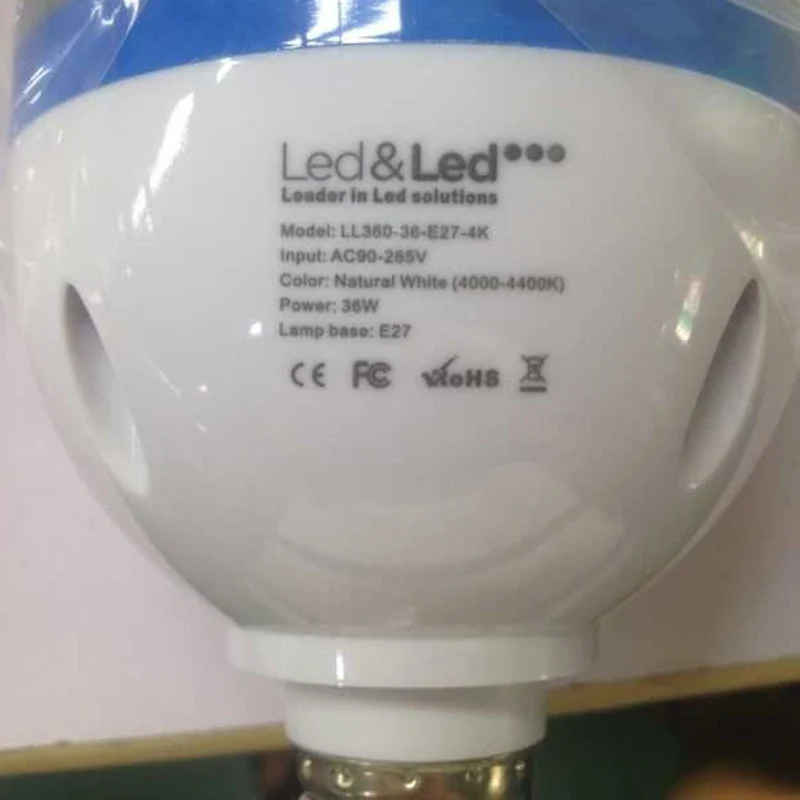 12 stycken (1 kartong) LED Gatulampa 360° 36W