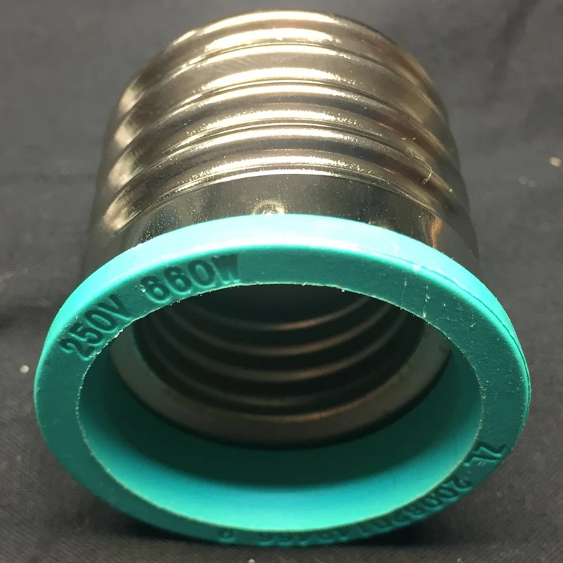 200 stycken (1 kartong) E40 till E27 Adapter
