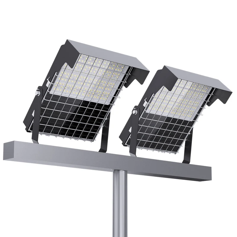 8 stycken (1 kartong) LED Strålkastare 240W