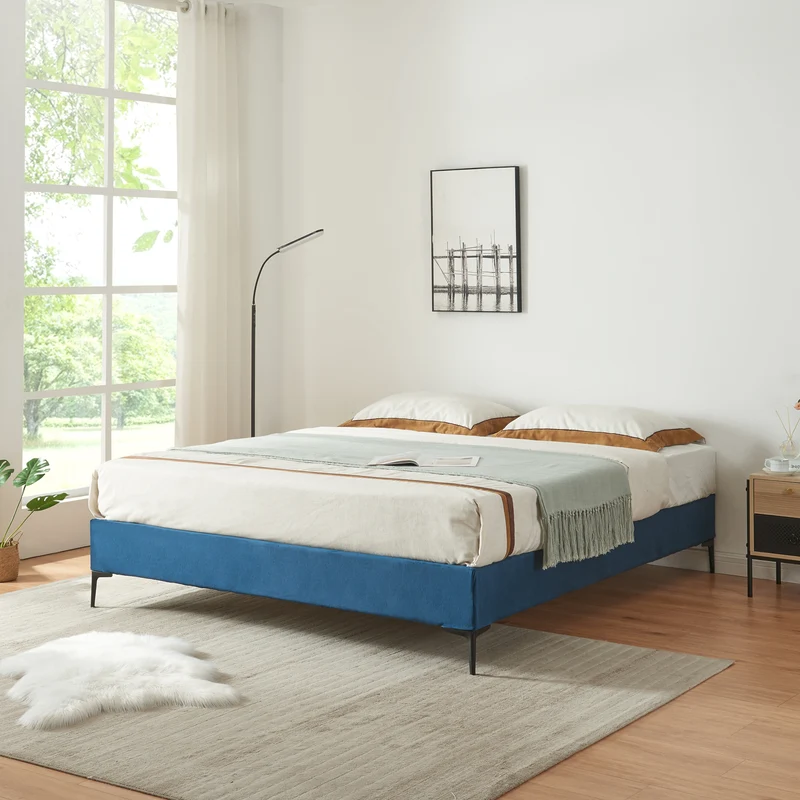 Doppelbett Lilla [en.casa]